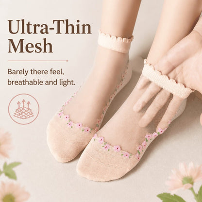 Floral Lace Ankle Socks