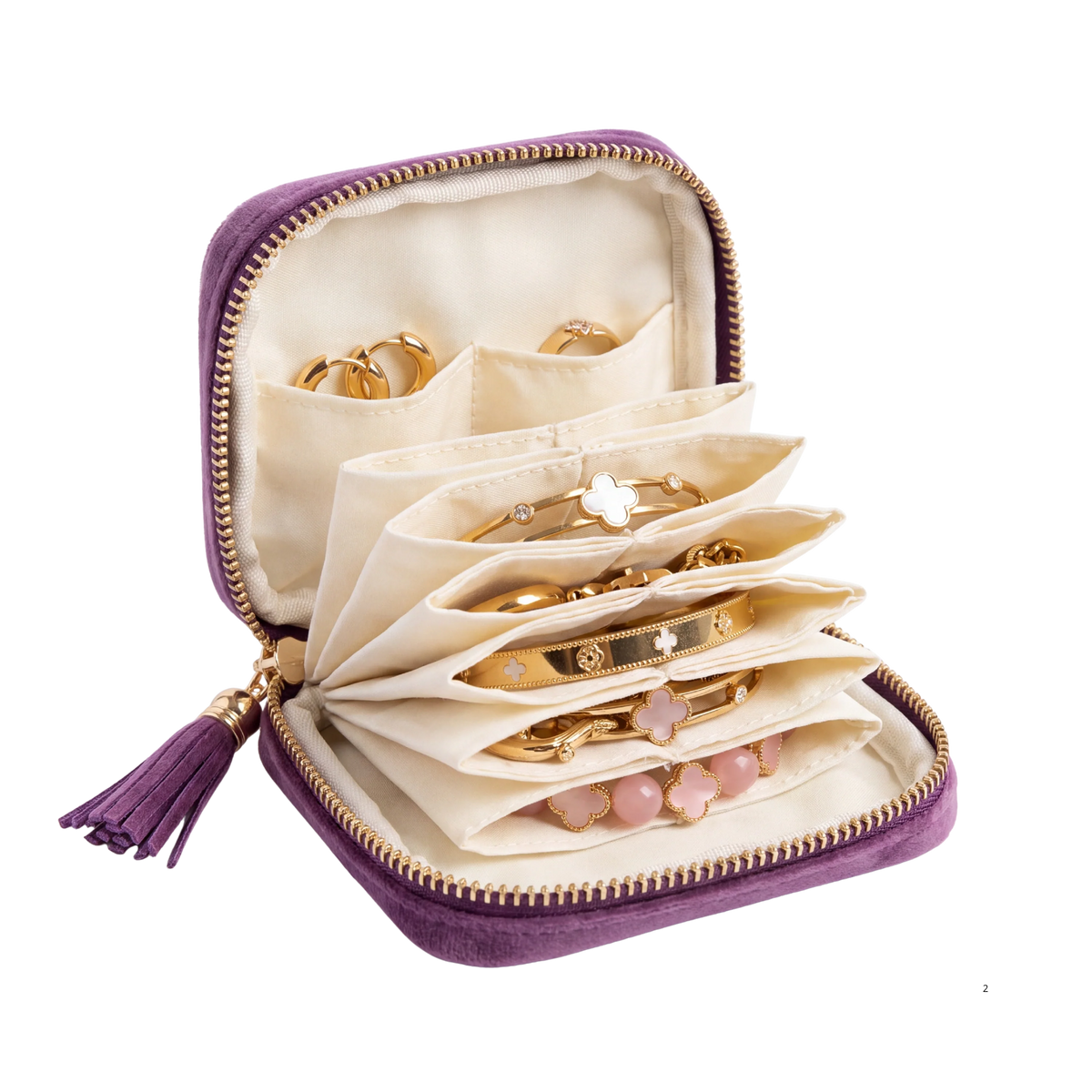 The Tangle-Free Jewelry Case
