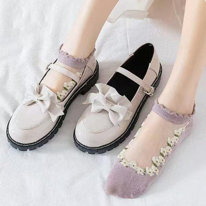 Floral Lace Ankle Socks