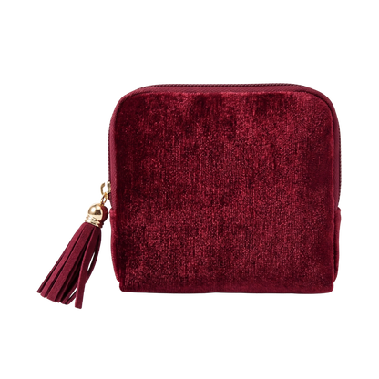 The Tangle-Free Jewelry Case
