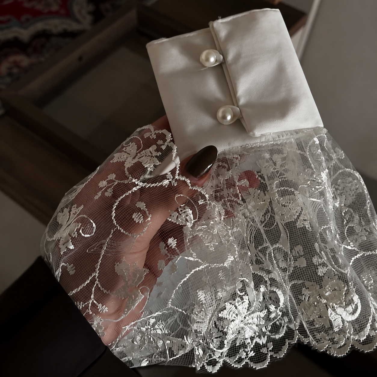 Lace Cuff Sleeves