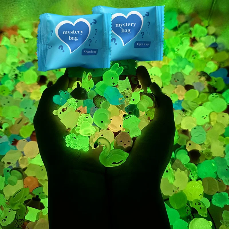 Mini Glow in The Dark Animal Resin Models