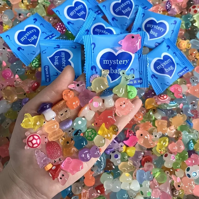 Mini Glow in The Dark Animal Resin Models