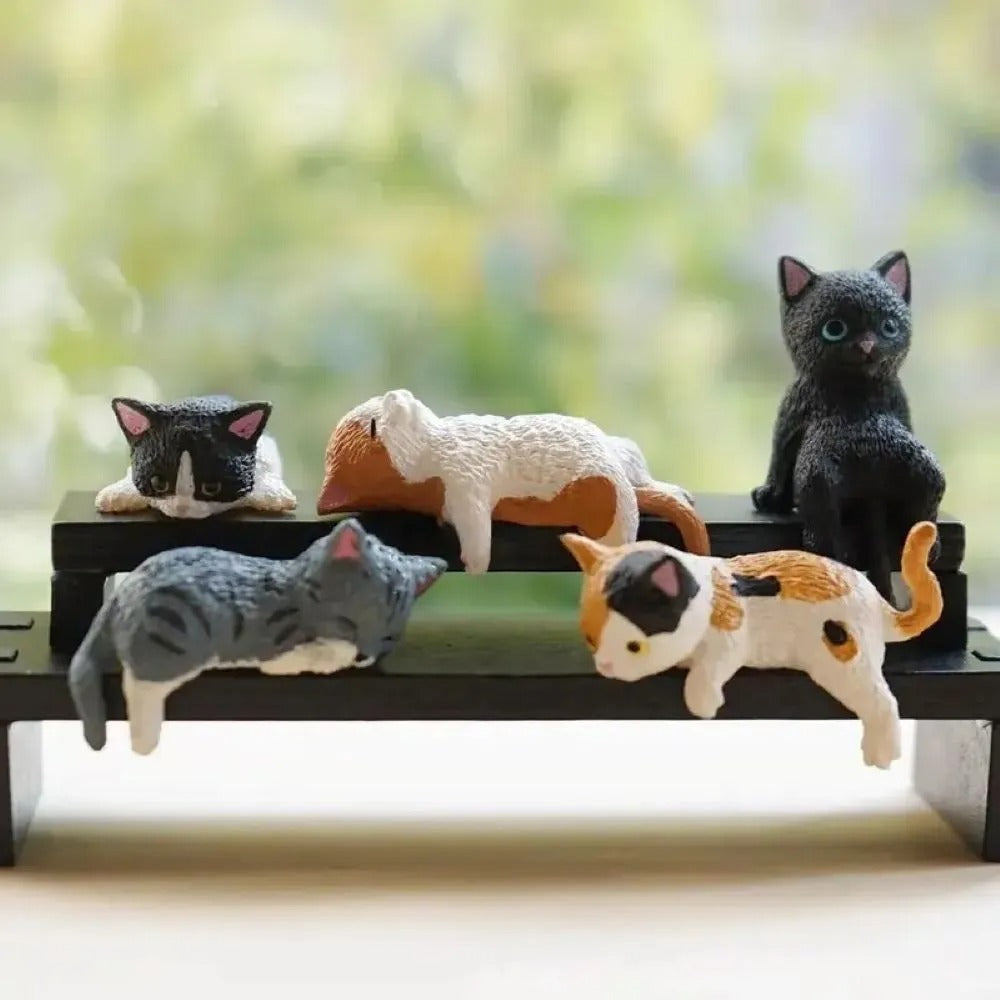 Mini Cat Desk Figurines - Set of 5 Cute Cartoon Kitty Companions