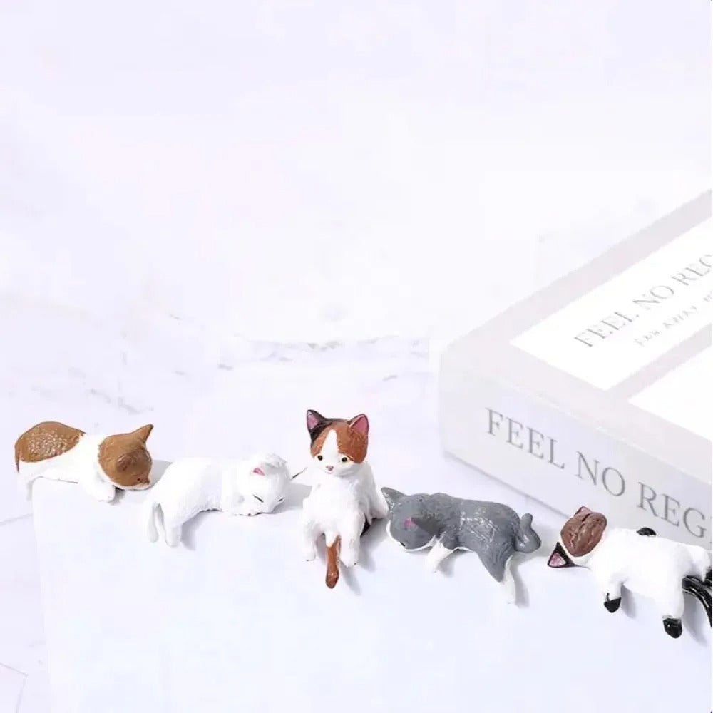 Mini Cat Desk Figurines - Set of 5 Cute Cartoon Kitty Companions